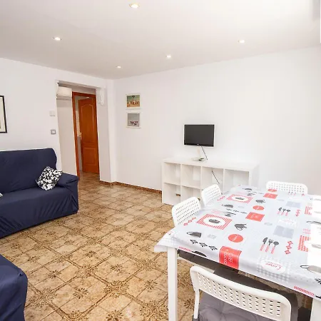 Apartment Espacioso Piso De 4 Cerca Del Mar